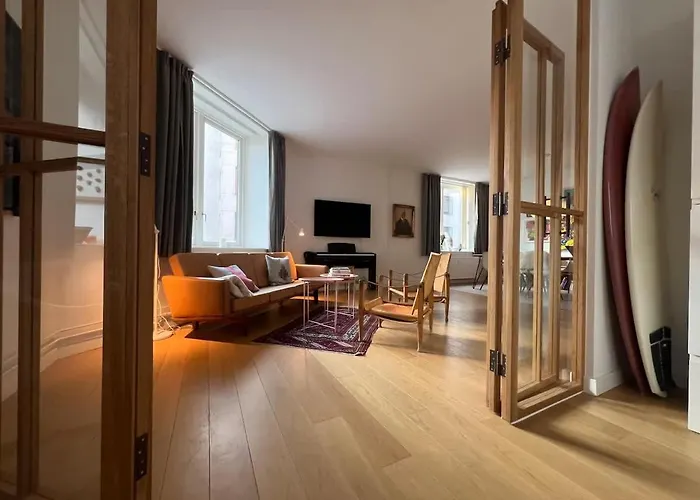 Penthouse By The City Center